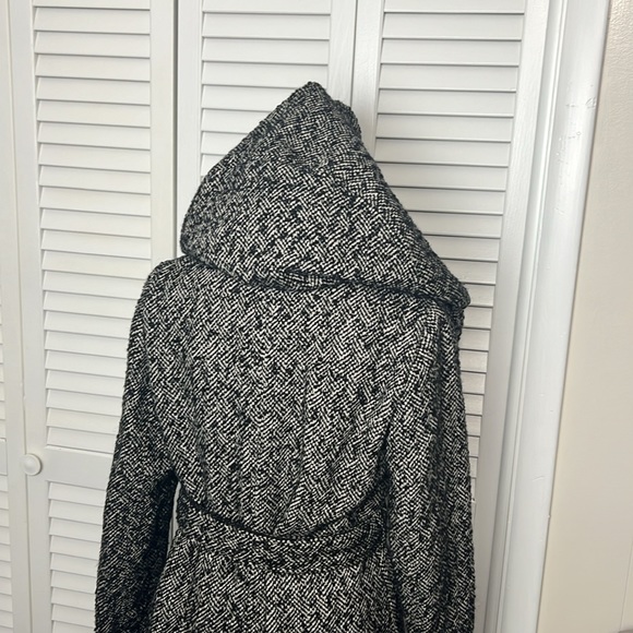 New York & Company Wool-blend Coat with hood - Picture 8 of 12
